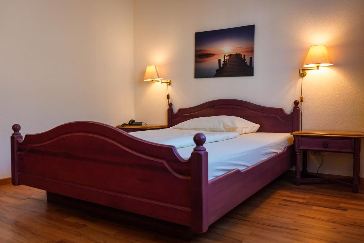 Fruehstueckspension Christinenhof Bed & Breakfast Dreieich